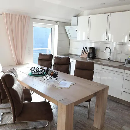 Holidayhaus Luetsche Appartement